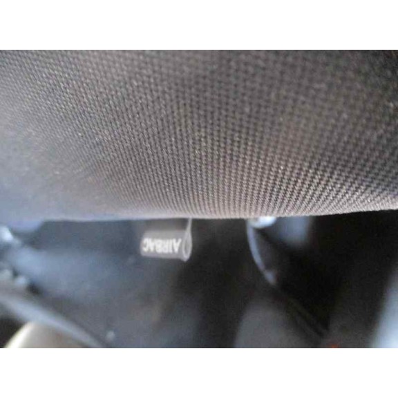 ford fiesta (ccn) del año 2013