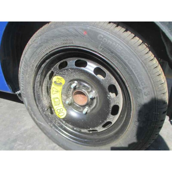 ford fiesta (ccn) del año 2013