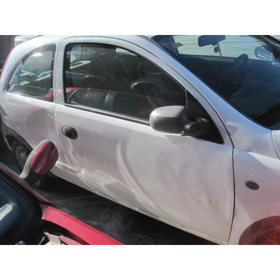 opel corsa c del año 2003