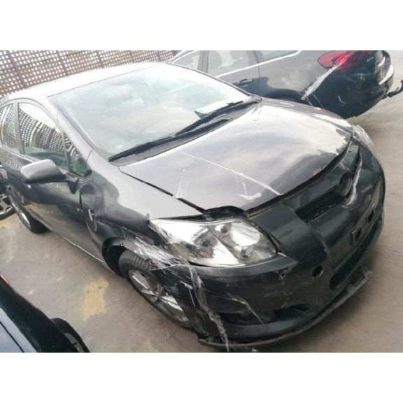 toyota auris del año 2009