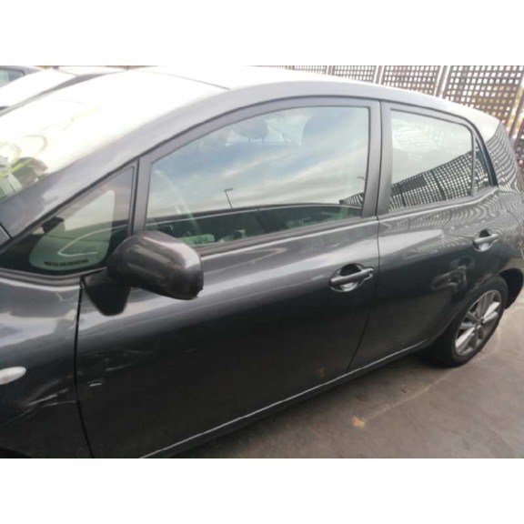 toyota auris del año 2009