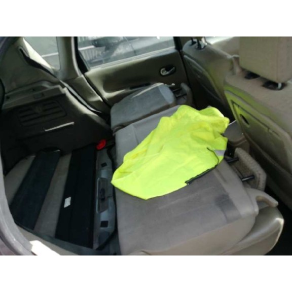 renault scenic ii del año 2004