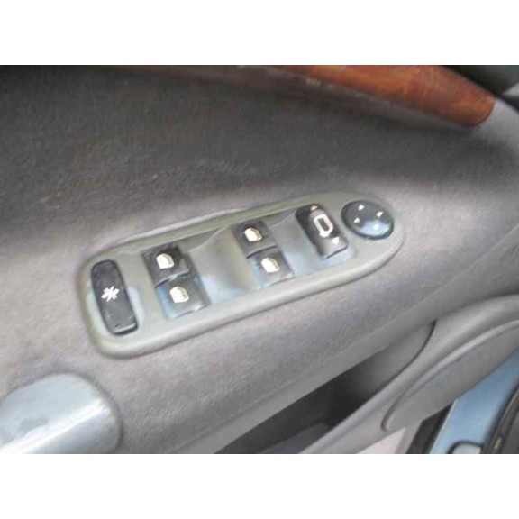 citroën c5 berlina del año 2001