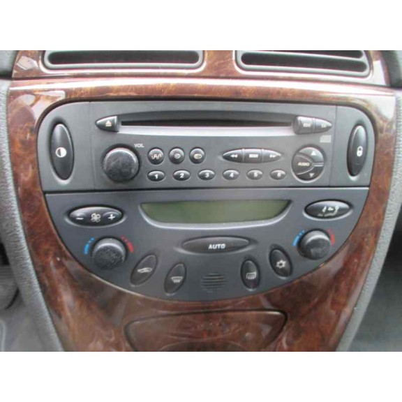 citroën c5 berlina del año 2001