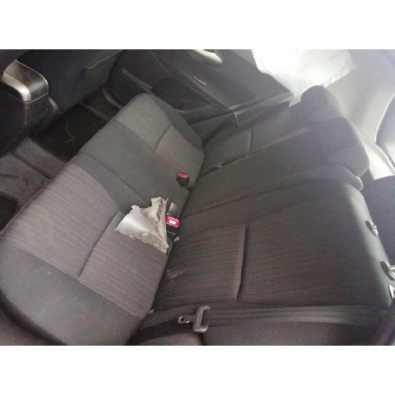 toyota auris del año 2009