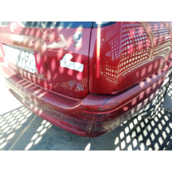 toyota corolla familiar (e11) del año 2000