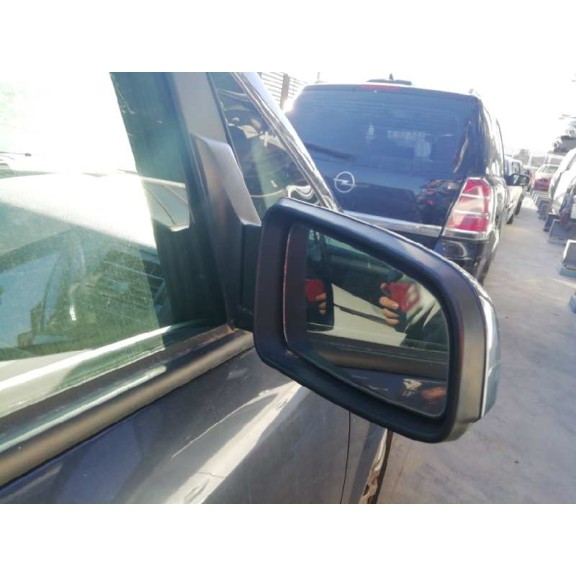 opel zafira b del año 2006