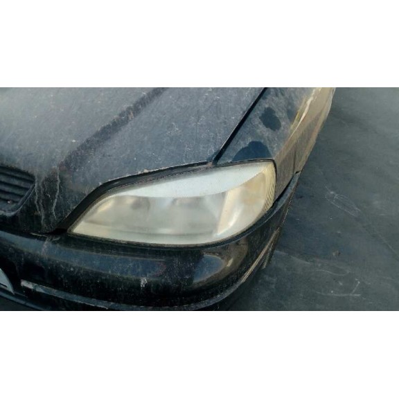 opel astra g berlina del año 2001