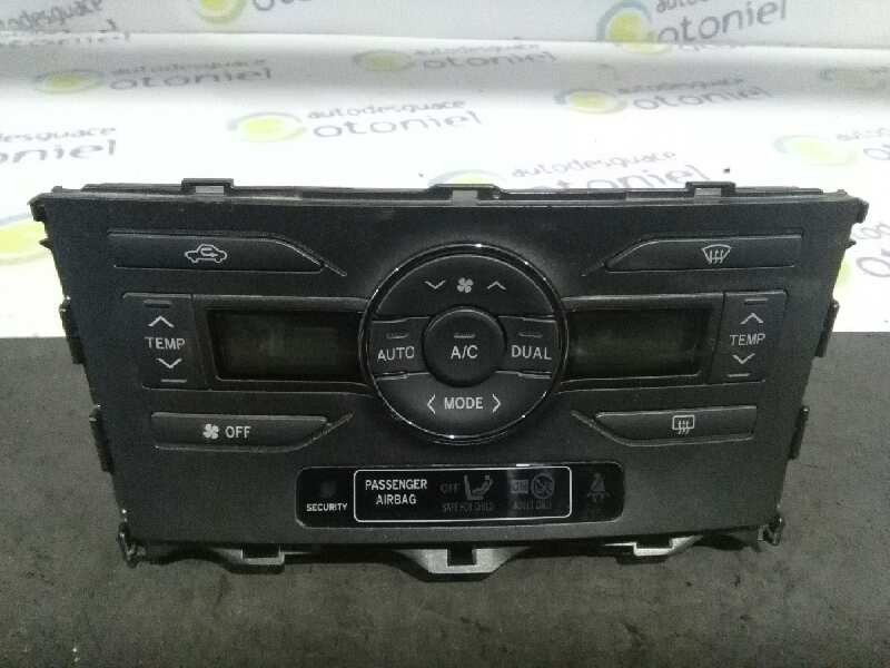 Recambio de mando climatizador para toyota auris luna referencia OEM IAM 5590002221 8L0761102J5HA 