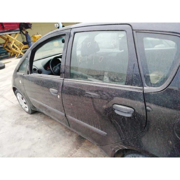 mitsubishi colt berlina 5 (z30a) del año 2005