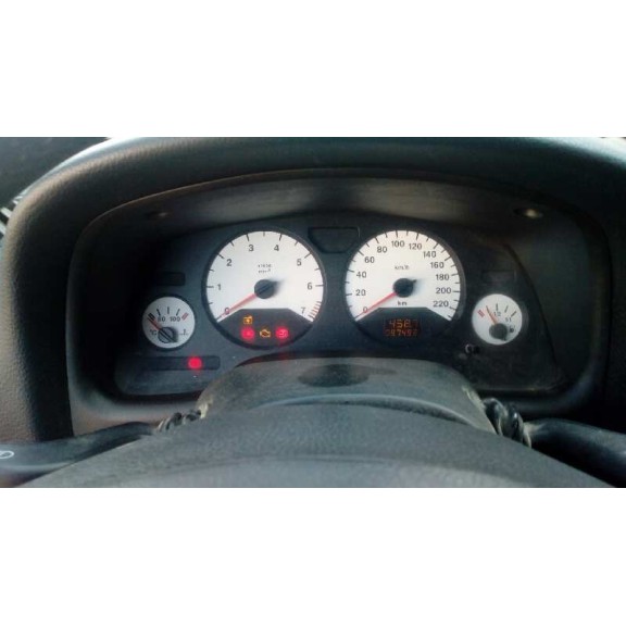 opel astra g berlina del año 2001