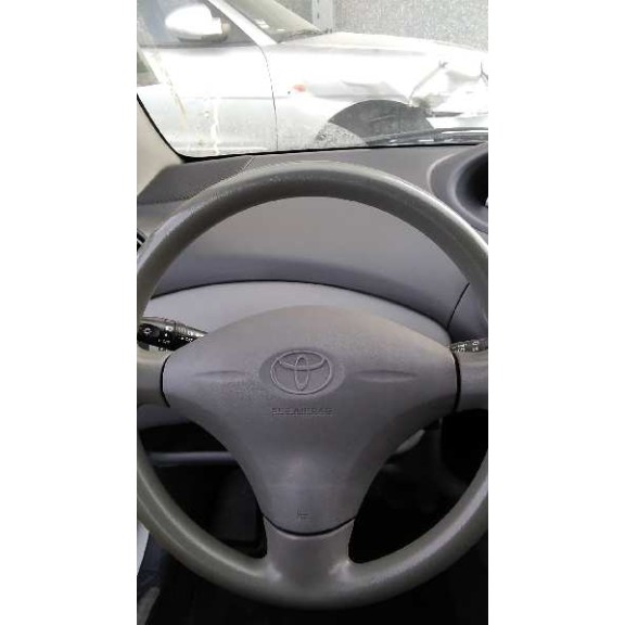 toyota yaris (ncp1/nlp1/scp1) del año 2002