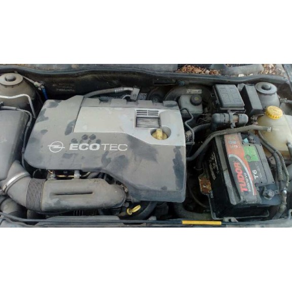 opel astra g berlina del año 2001