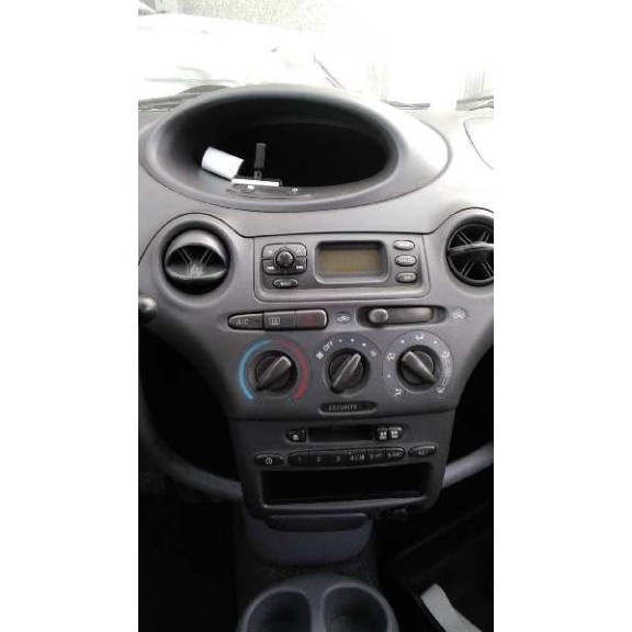 toyota yaris (ncp1/nlp1/scp1) del año 2002