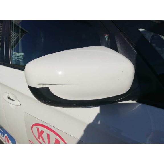 kia carens ( ) del año 2016