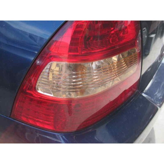 toyota corolla (e12) del año 2003