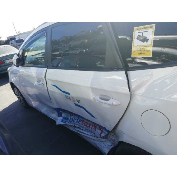 kia carens ( ) del año 2016