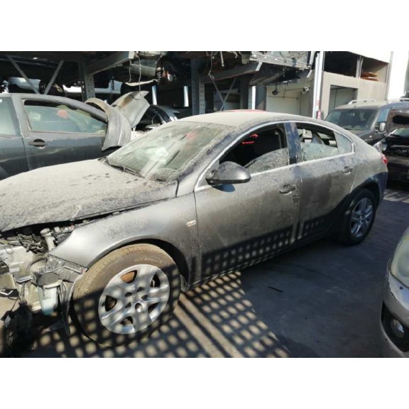 opel insignia berlina del año 2009