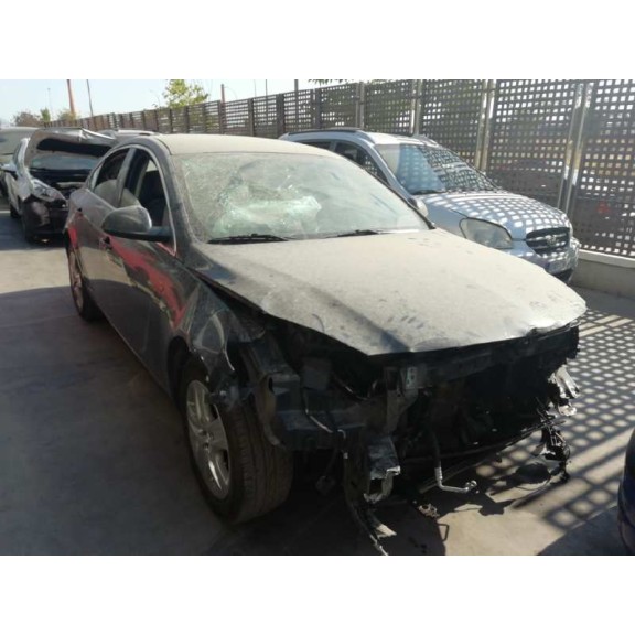 opel insignia berlina del año 2009