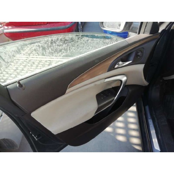 opel insignia berlina del año 2009