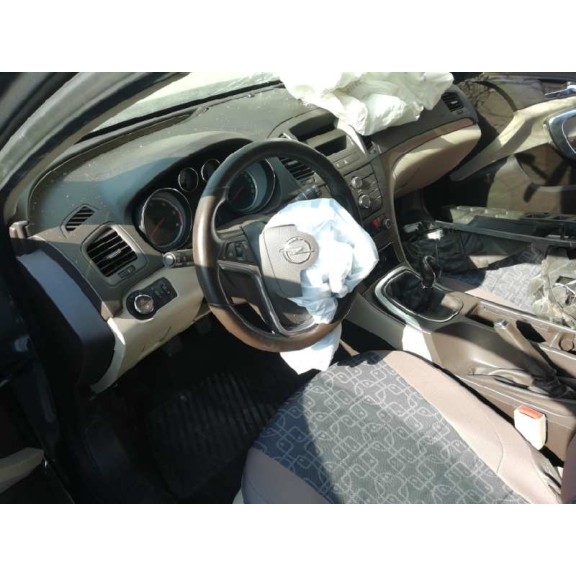 opel insignia berlina del año 2009