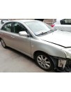 toyota avensis berlina (t25) del año 2005