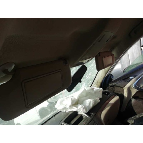 opel insignia berlina del año 2009