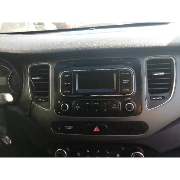 kia carens ( ) del año 2016