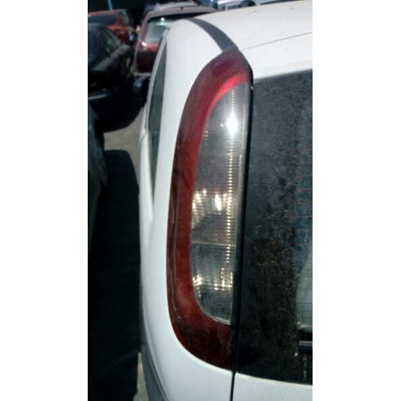 opel corsa c del año 2000