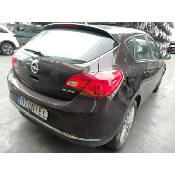 opel astra j lim. del año 2014