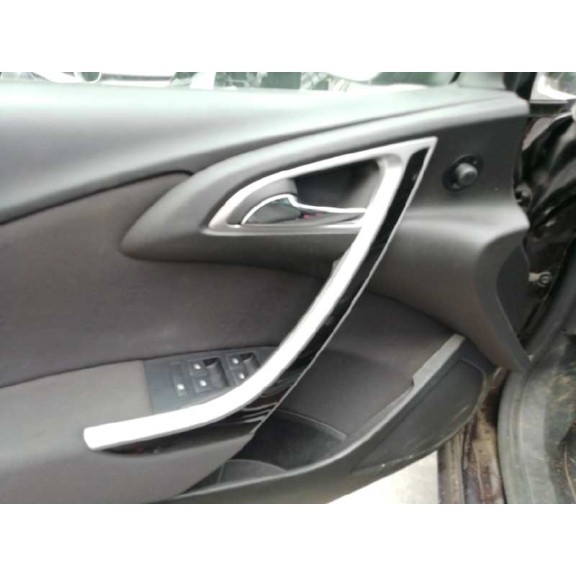 opel astra j lim. del año 2014