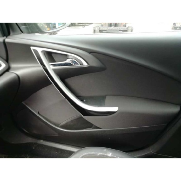 opel astra j lim. del año 2014