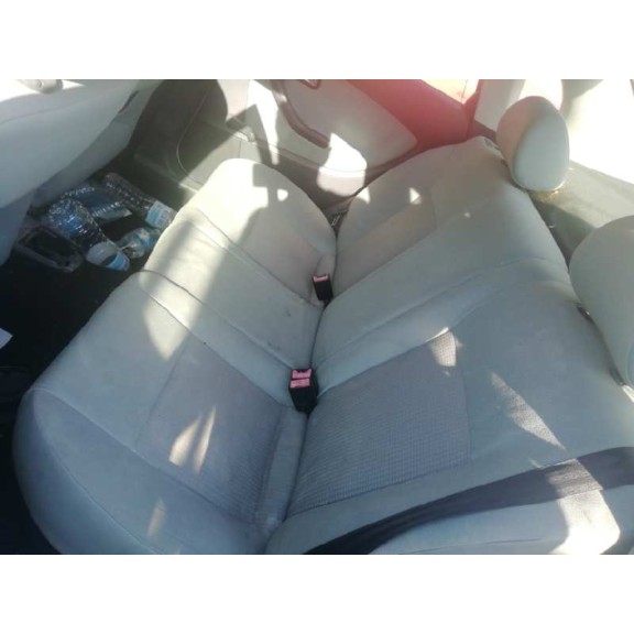 seat cordoba berlina (6l2) del año 2003