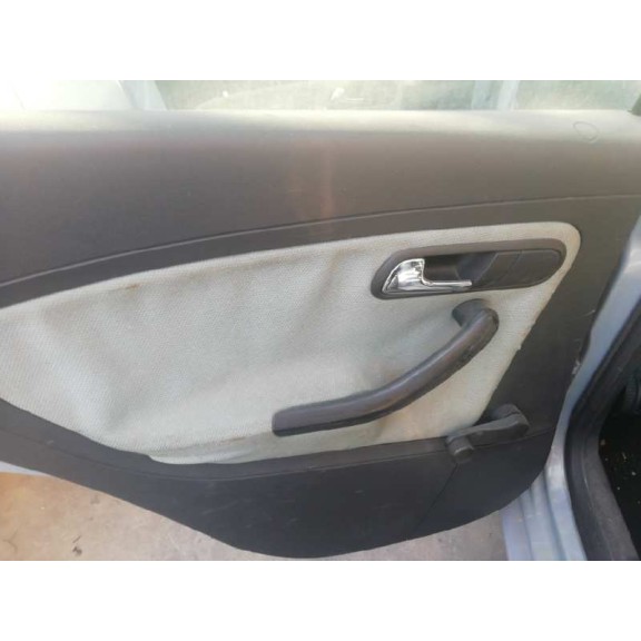 seat cordoba berlina (6l2) del año 2003