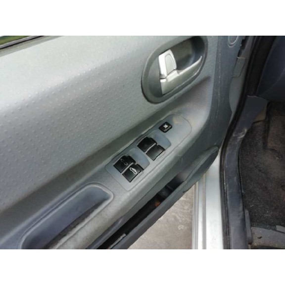 mitsubishi colt cabrio czc del año 2006