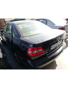 volvo s40 berlina del año 2002