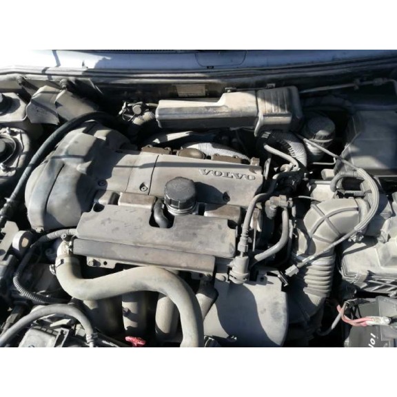 volvo s40 berlina del año 2002