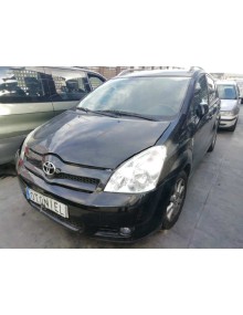 toyota corolla verso (r1) del año 2004