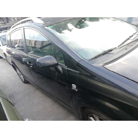 toyota corolla verso (r1) del año 2004