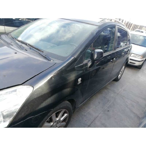 toyota corolla verso (r1) del año 2004