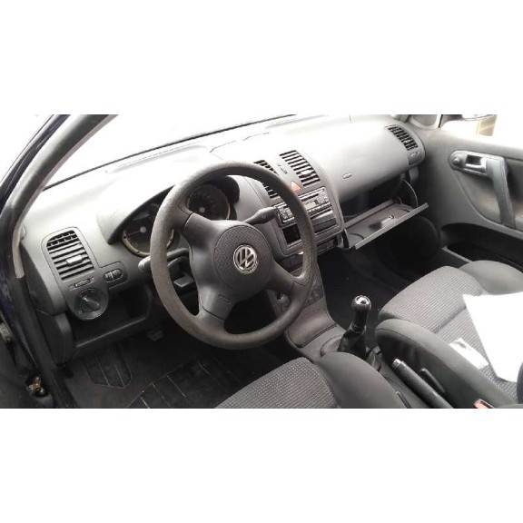 volkswagen polo berlina (6n2) del año 2000