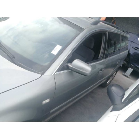 volkswagen passat variant (3b6) del año 2003