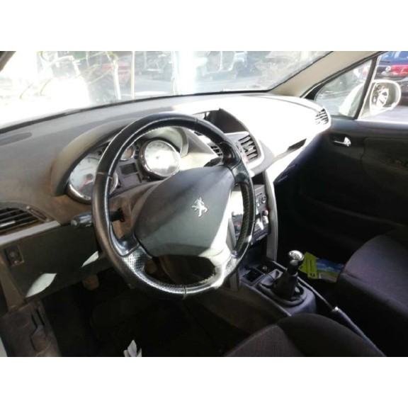peugeot 207 del año 2008