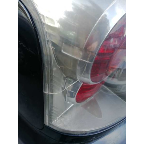 toyota corolla verso (r1) del año 2004