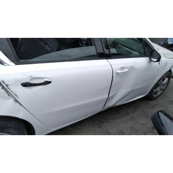 peugeot 508 del año 2012