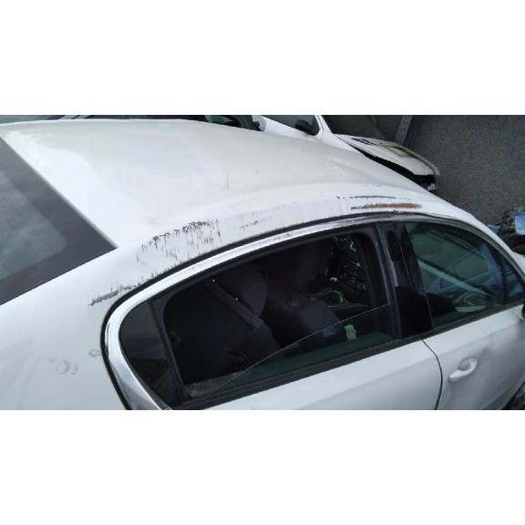 peugeot 508 del año 2012