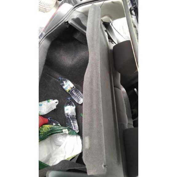 volkswagen polo berlina (6n2) del año 2000