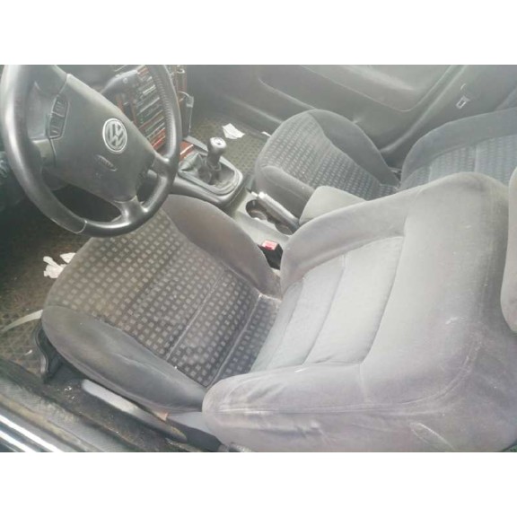 volkswagen passat variant (3b6) del año 2003