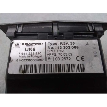 Recambio de mando multifuncion para opel astra h caravan cosmo referencia OEM IAM 13303066 DE RADIO 