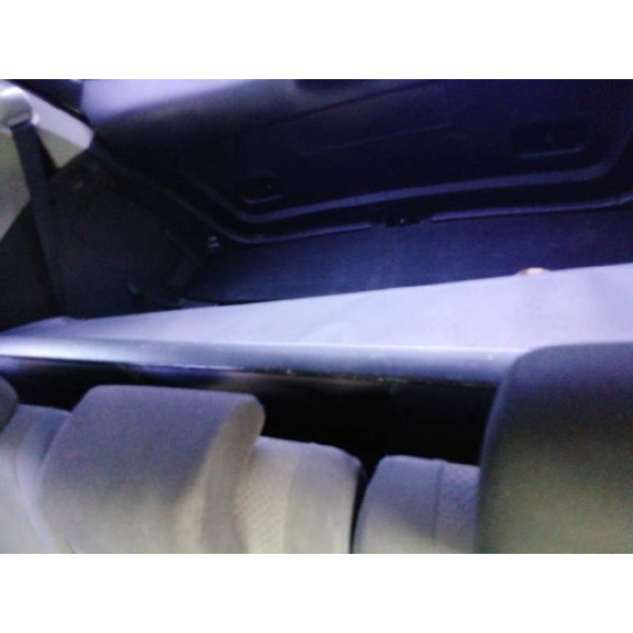 toyota corolla verso (r1) del año 2004